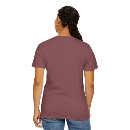 Geometric MAMA Shirt – Comfort Colors 1717 – Trendy Mom T-Shirt, Retro Mama Tee, Motherhood Graphic Tee, Stylish Mom Gift